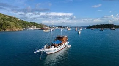 Komodo Boat Tour
